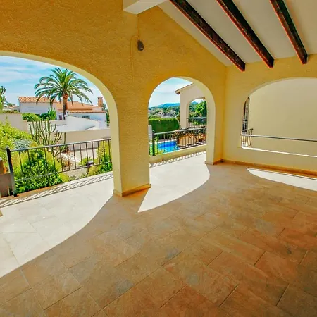 Alice - With Private Swimming Pool In *